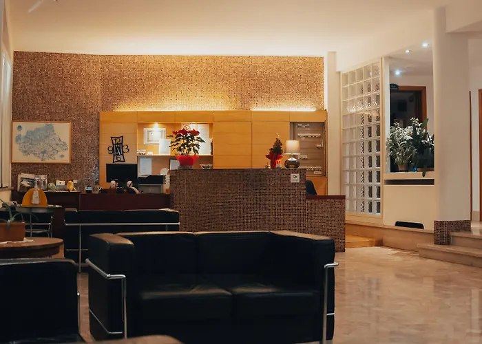 All'oasi Hotel 3*