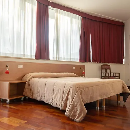 Hotel All'oasi 3*
