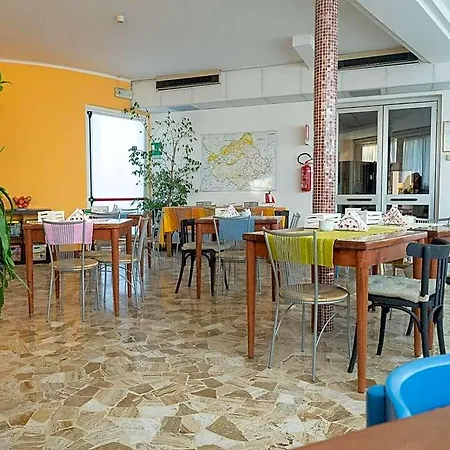 Hotel All'oasi 3*